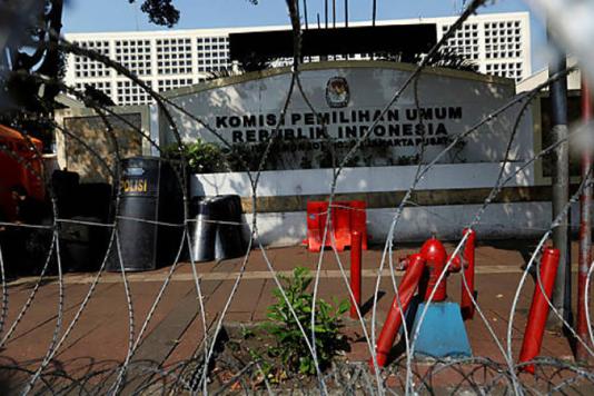 Колючая проволока в Индонезии