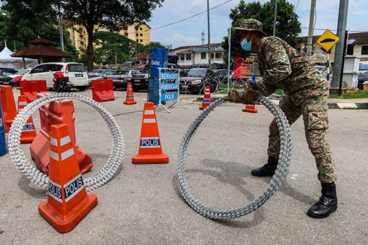 Колючая проволока не понадобилась для карантина