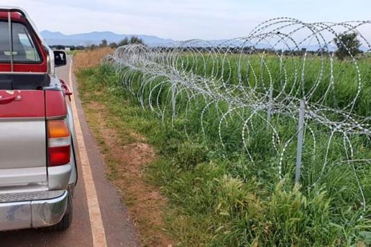 Акція проти колючого дроту на Кіпрі
