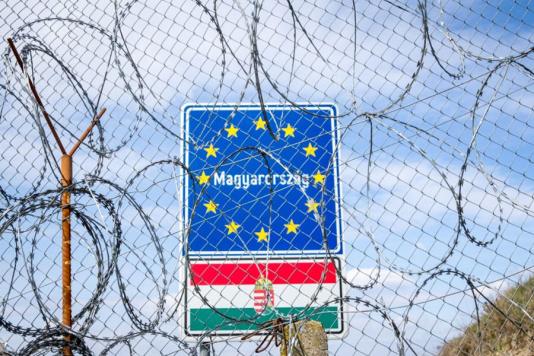 Колючая проволока в Венгрии