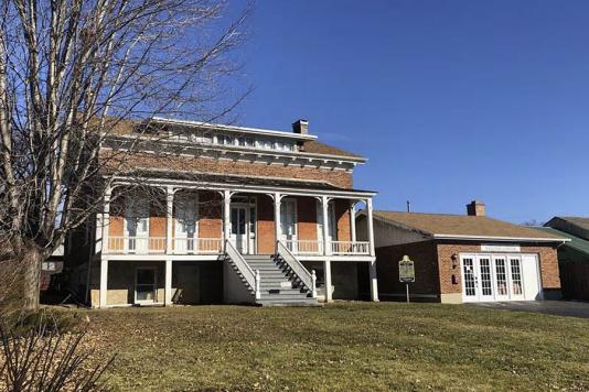 Відновлення історичного будинку Глідден 1861 року