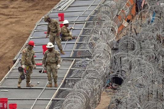 Республіканці та колючий дріт