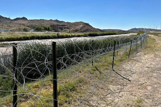 Губернатор Нью-Мексико критикує Техас