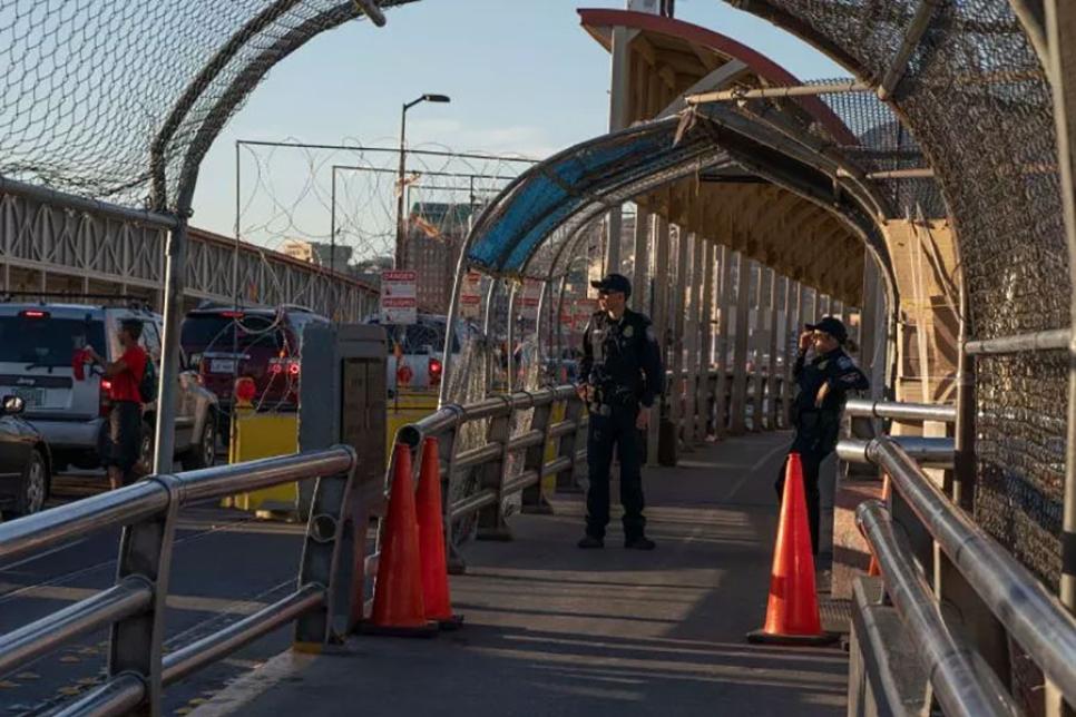 Колючая проволока в Эль-Пасо, штат Техас