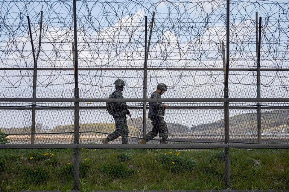 Колючий дріт в Кореї