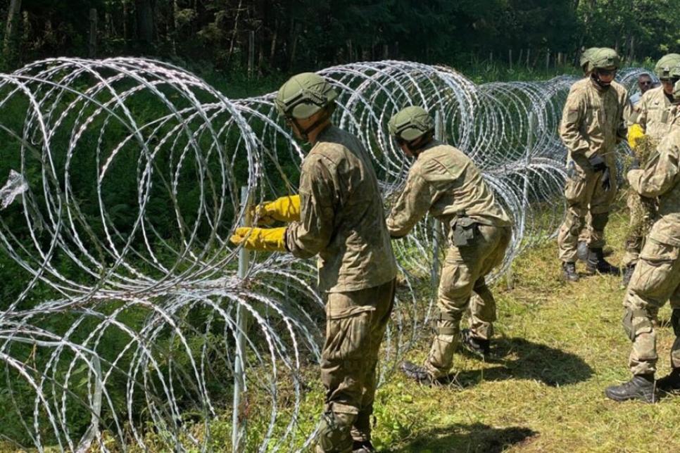 100 км колючей проволоки Егоза для Литвы