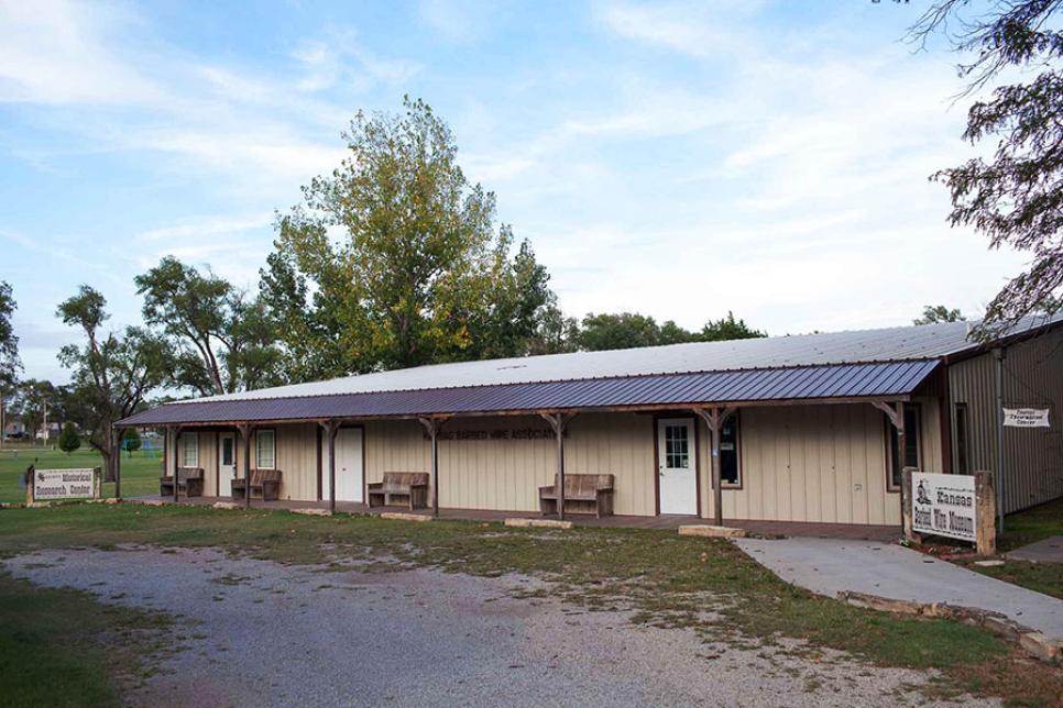 Фестиваль колючей проволоки