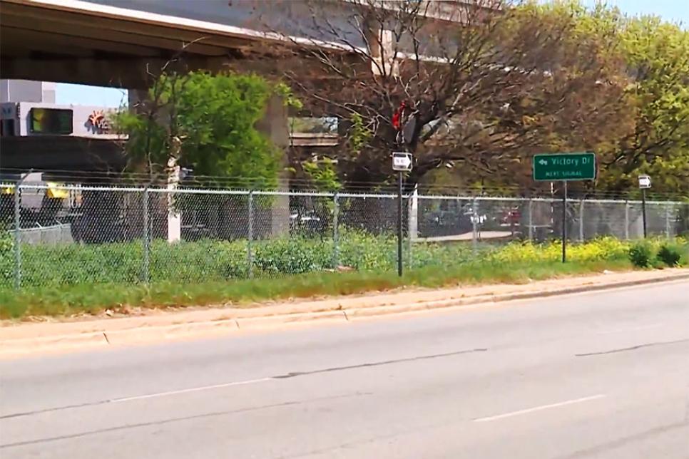 В Остіні з'явилася нова огорожа з колючого дроту