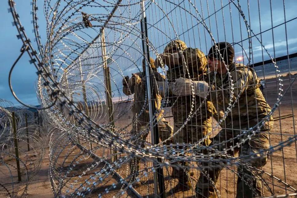 Техас встановлює новий паркан